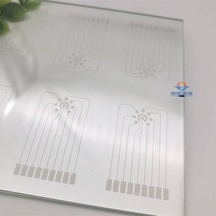 ITO導電玻璃 鋼化、通電加熱與除霜防霧電鍍技術的革新應用